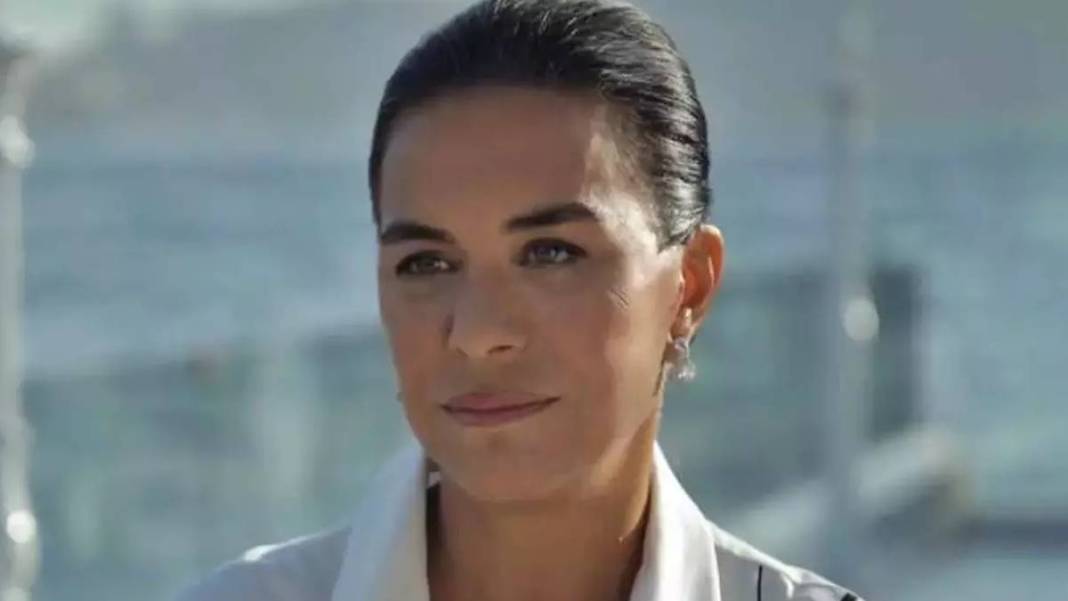 Ünlü oyuncu siyasete giriyor! O partiden milletvekili aday adayı olacak: Duyanlar şaşkına döndü 3